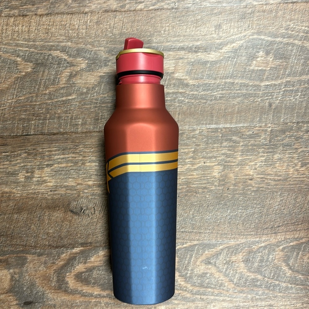 Corkcicle x Marvel Captain Marvel 20 oz Sport Canteen Water Bottle